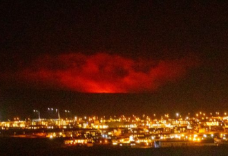 4周地震4万余次 时隔800年冰岛火山再次爆发