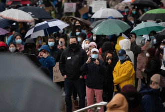 西雅图3000人集会反对仇恨亚裔犯罪