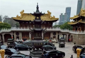 上海静安寺戒备森严，江泽民被传现身消息不实