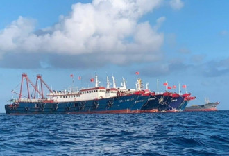 中国在争议水域部署大量船只，加强对南海控制