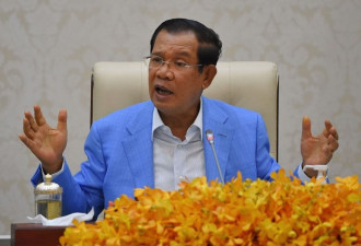 柬埔寨首相洪森：中国新冠疫苗最安全...