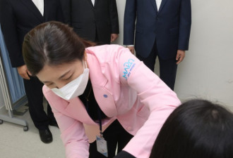 韩推出新冠疫苗接种假：打完可休1天 副作用加1