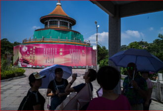 中国一文化大革命博物馆的遭遇 被贴价值观横幅