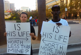 杨安泽参加 “BLM”游行，被骂到离场
