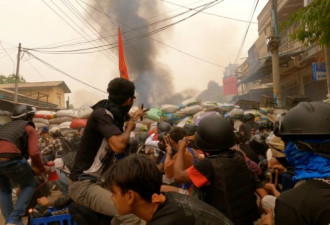 血腥周末过后 缅甸抗议又有14名丧生