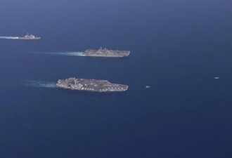 美航母南海最新位置披露 解放军海军练兵
