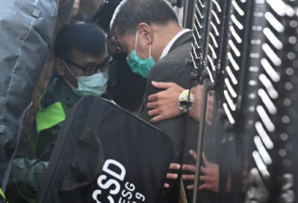 香港法院审831违法集结案黎智英等人认罪