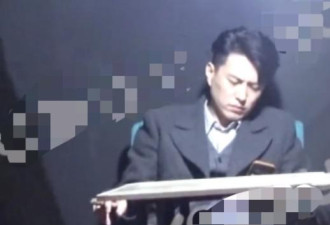 靳东烟瘾大？片场抽雪茄太土豪，吞云吐雾！