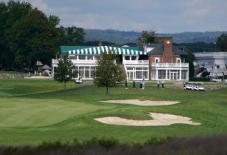 特朗普考虑今夏搬至新泽西州的高尔夫俱乐部