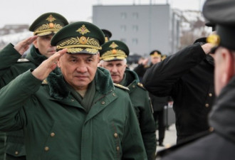 俄乌边境紧张升级，俄国防部：俄军已做好准备