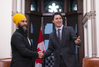 加拿大自由党和NDP都准备召开全党大会
