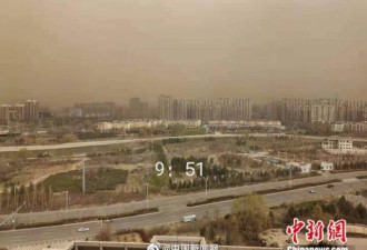 内蒙古再遭沙尘暴:一栋楼7分钟被&quot;淹没&quot;