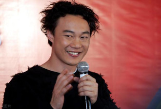 中国最有钱的10位明星个个身价过亿 最高达百亿