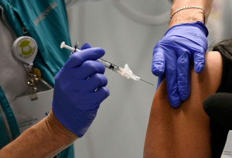 只接种一剂疫苗并不保险 曼省报告10例死亡