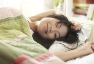 睡眠与饮食：晚上吃什么才能睡个好觉？