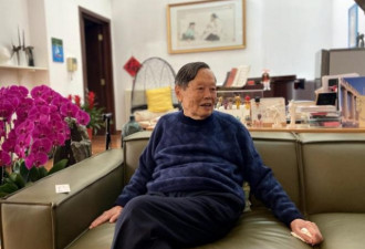 99岁杨振宁：清华现在可以称得上是世界一流
