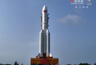 中国空间站核心舱发射舱箭就位进入倒计时