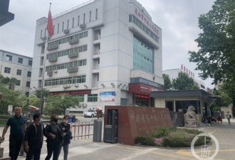 陕西15岁少年遭6人围殴埋尸农田案 开庭审理