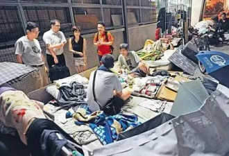 香港露宿人数创新高…逾25万人失业