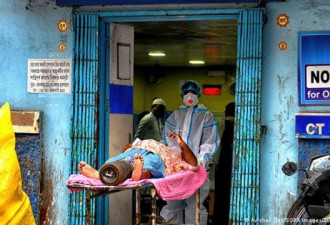 印度疫情屡创新高，祸不单行疫苗告罄