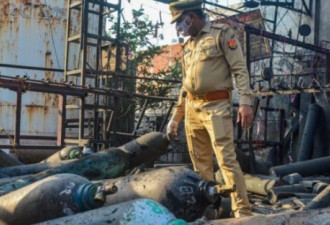 印度制氧厂爆炸已致3死8伤 事发时民众排队充氧