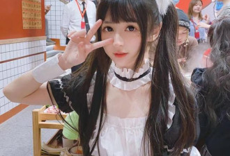 千万级美女网红素颜 被嘲颜值翻车