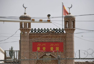 中国是如何镇压维吾尔族伊玛目的？