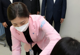 韩国政府：打新冠疫苗进ICU 最多补偿5.7万