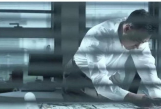 广东设计师熬夜画图3年不理发 意外走红
