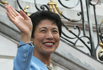 87岁日本太上皇携皇后接种新冠疫苗 还有皇室