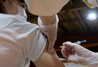 日本新冠疫苗接种出现大乌龙！给民众打了这…