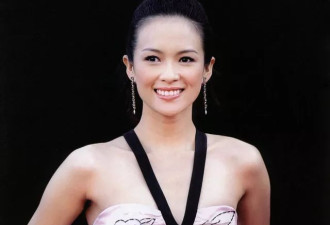 汪峰母亲含泪 结婚6年，“多面手”的章子怡
