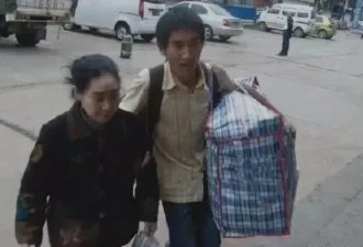 16年前他背母上学 29岁选择变性 如今怎样了？
