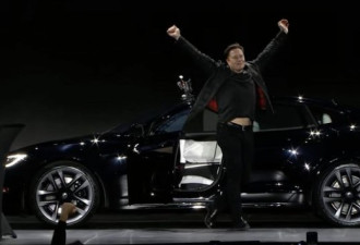 马斯克:Model S Plaid比保时捷快 比沃尔沃安全