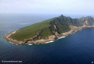 中海警船再入钓鱼岛海域 日提案“自卫型”动武