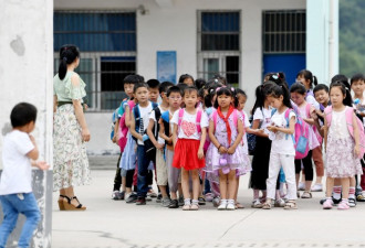 多维：被嘲笑的中国三孩政策 应该全面放开生育