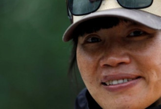 香港前教师打破女性最快登顶珠峰世界记录