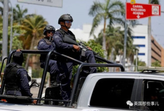 墨西哥毒贩刑讯逼供警察 宣战抓一毒贩就杀两警