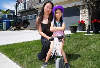 加拿大华裔女子带女儿出门玩 遭郊狼猛咬撕扯！