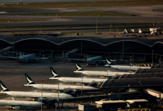 国泰航空要求驻港机组打针 拒绝接种或遭解雇