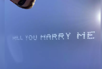 洛杉矶男租小飞机写求婚讯息 最后彩蛋看傻眼