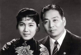 新凤霞：老舍先生为我和祖光做媒