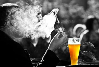 法国政府决定将通过限制烟酒来遏制癌症