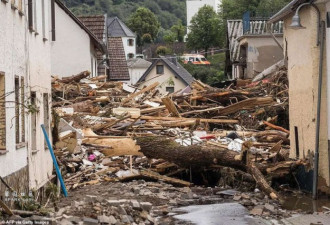67死70失踪!欧洲洪灾摧毁多城 居民遭巨浪卷走