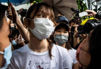 香港学运女神周庭一无预警举动 引媒体关注