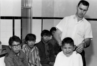 原住民儿童遗骸揭开加拿大的种族伤疤
