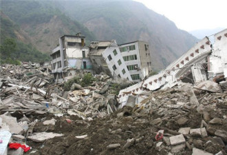 汶川地震时救下7人 如今被判刑12年