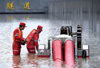 回看洪水消退的郑州:这场“天灾”是如何发生？