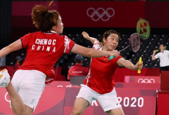 中国羽毛球狂飙“卧槽”女双惨 韩国正式提投诉