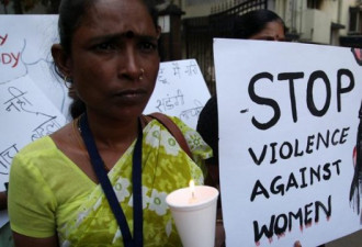 印度强奸案频传 高官：为啥女孩大晚上还出门？